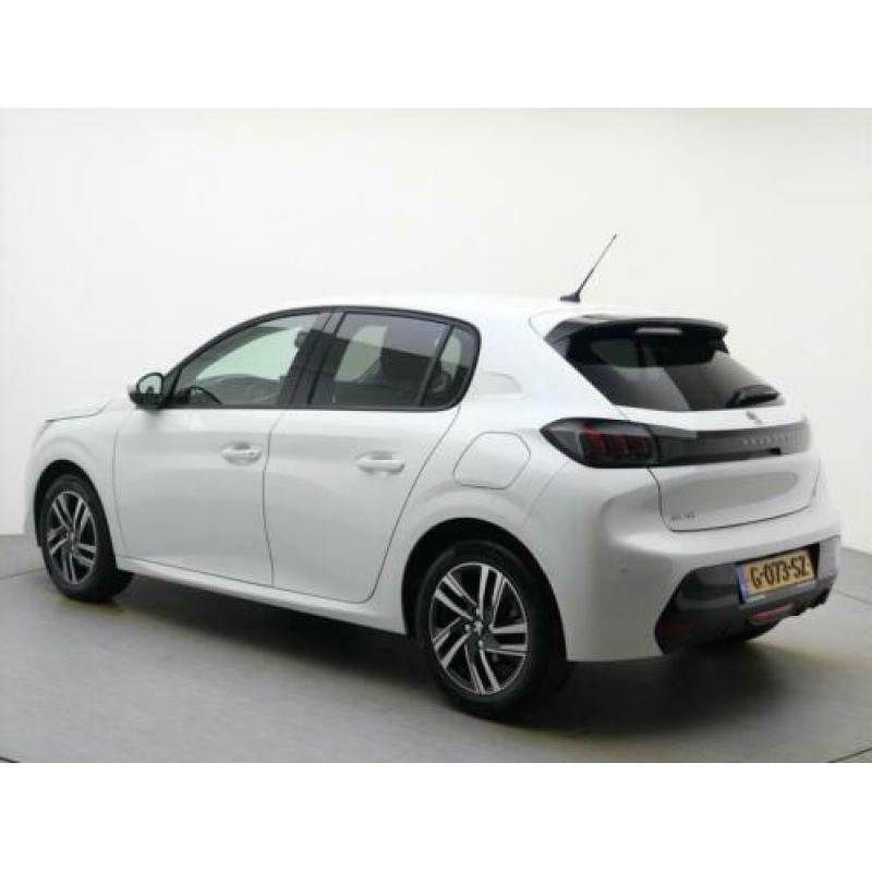 PEUGEOT 208 New 1.2 PureTech 100pk Allure