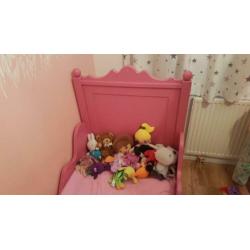 Bopita belle peuterbed 150x70 roze incl matras en beddengoed