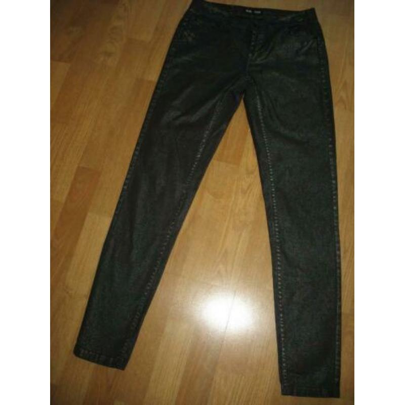 Superstar-Stretchy broek- Zwart met Zilver Effect-Maat 34??