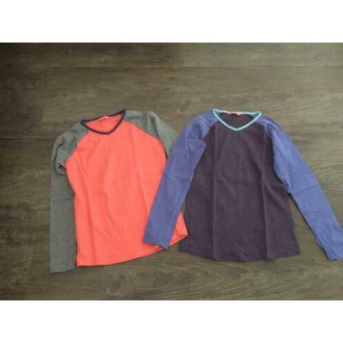 Twee nieuwe longsleeves maat 134-140