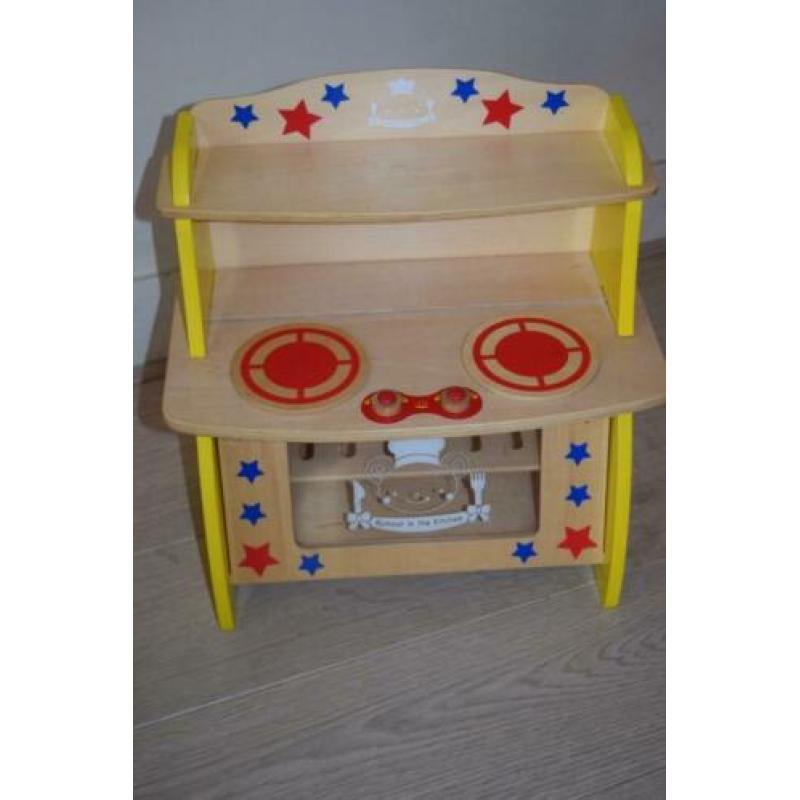 houten Keukentje met pannetjes
