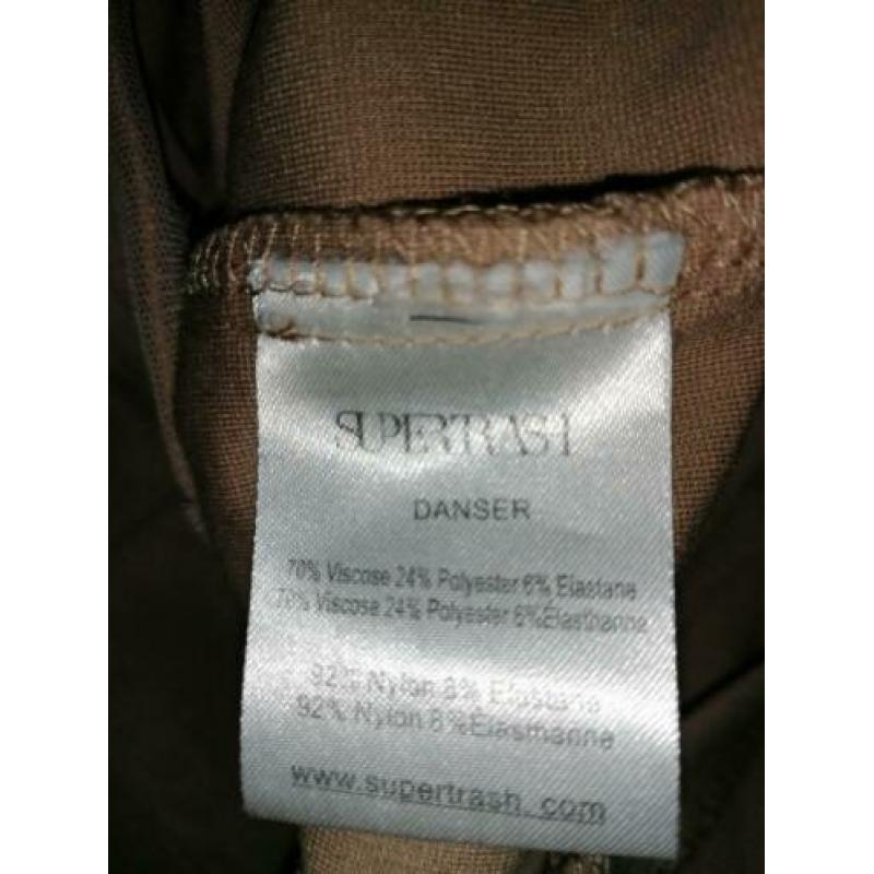 Supertrash mooi jurkje/ maat XS/ OPRUIMING
