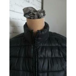 FINAL SALE! Atmosphere super light packable jacket, M/38/40.