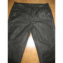 Superstar-Stretchy broek- Zwart met Zilver Effect-Maat 34??