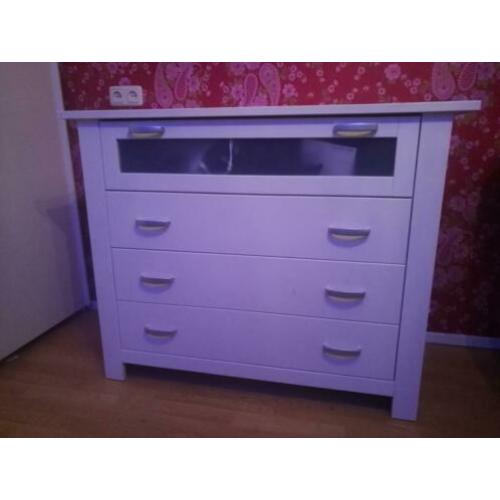 Witte commode met legplank MDF goede kwaliteit