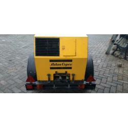 Atlas Copco xas 32 mobiele compressor diesel 720 draaiuren!