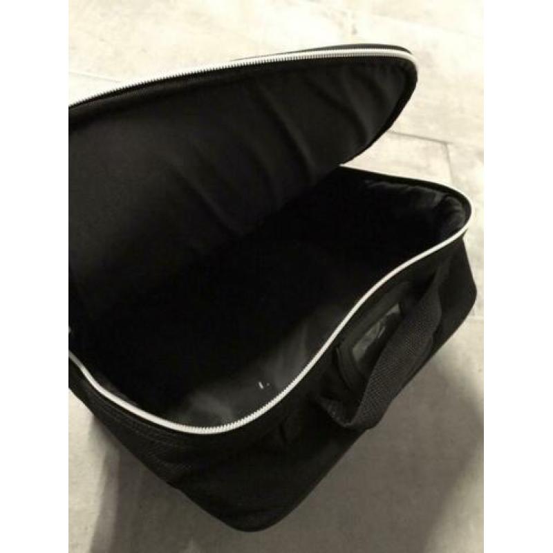 Ademautomaten tas Scubapro.