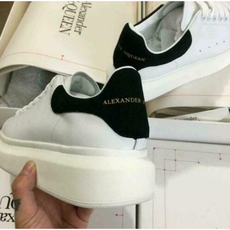 Alexander McQueen Sneakers
