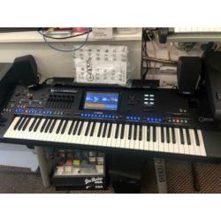 veel Keyboards Yamaha, Korg, Roland