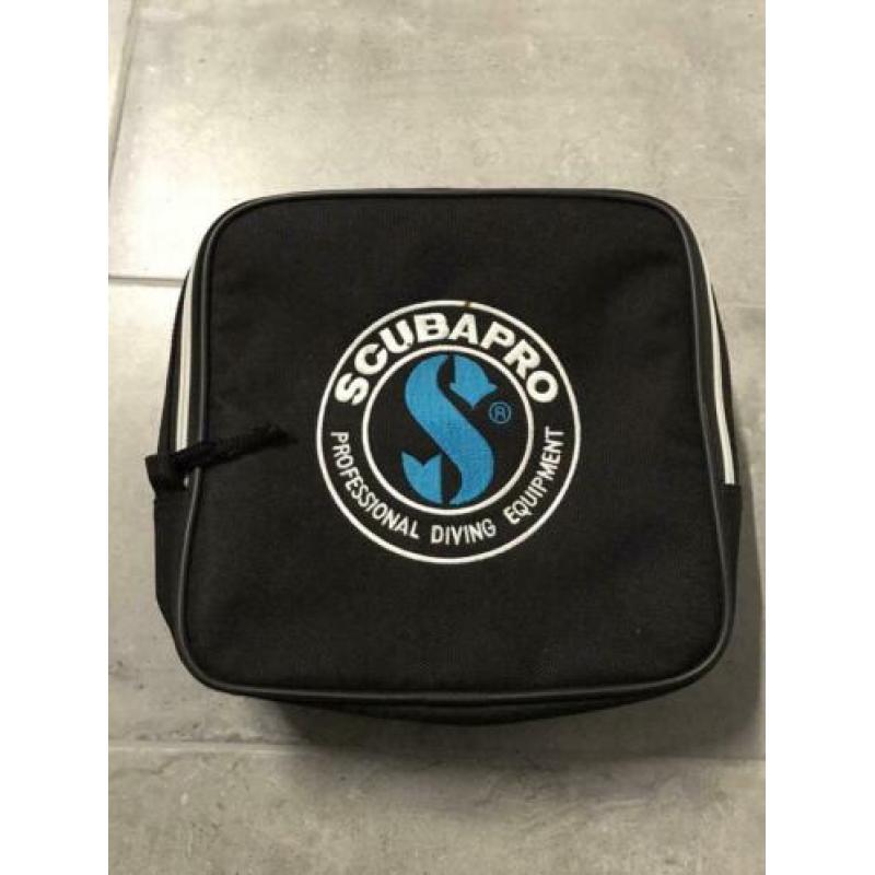 Ademautomaten tas Scubapro.