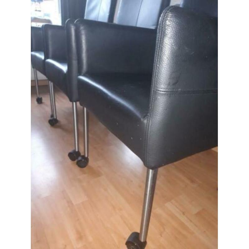 6 leren stoelen