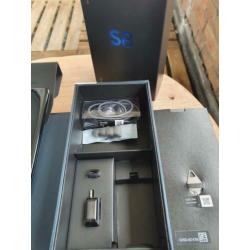 Samsung Galaxy S8 64gb MidnightBlack IN ABSOLUTE NIEUWSTAAT!
