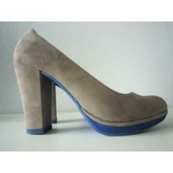 Marco Tozzi, pumps maat 39.