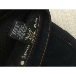 1x gebruikte John doe kevlar motor spijkerbroek