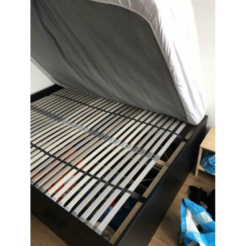 Ikea Brimnes bed (140x200)