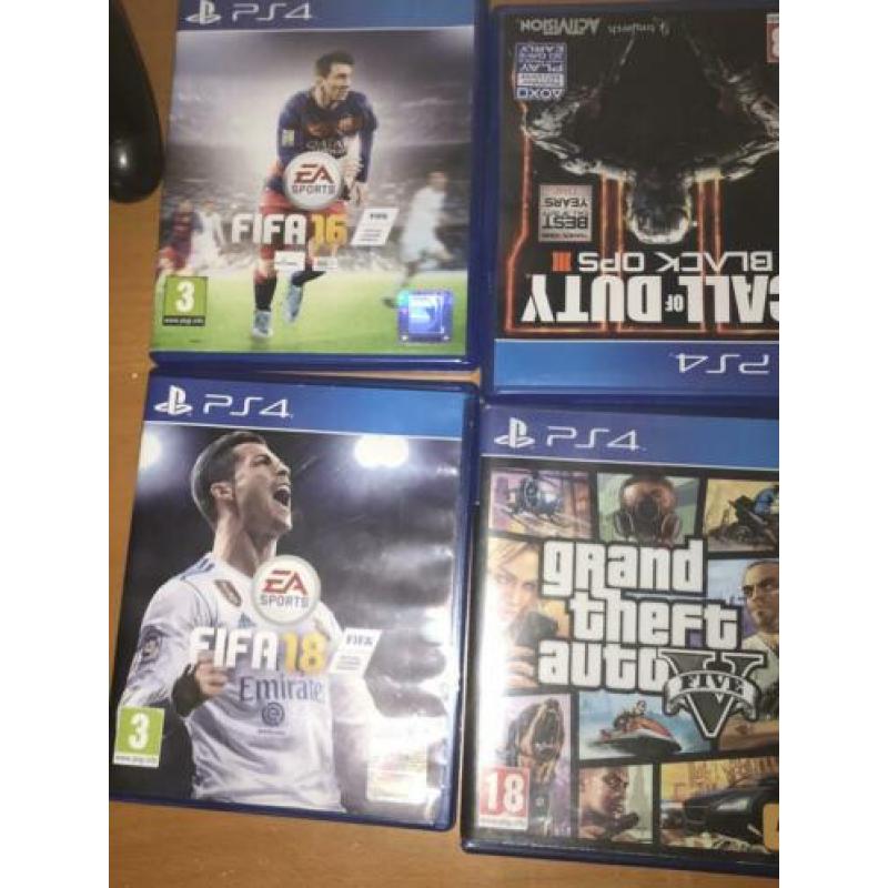 Ps4 met controller en spellen