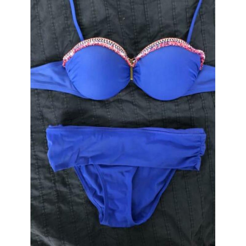 Blauwe Hunkemöller bikini