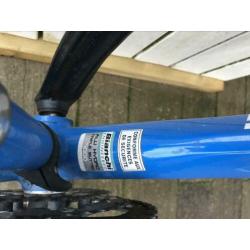 Bianchi 61cm voor mensen tussen 186 en 195 cm tiagra Shimano