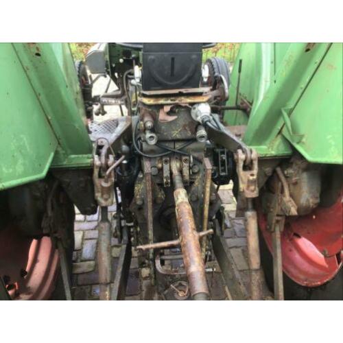 Fendt 105s en diverse werktuigen zie foto’s