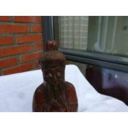(A45-19) Houten beeld van een oosterse man