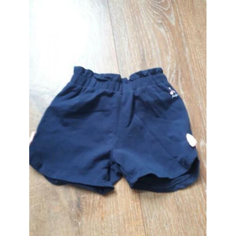 Feetje korte broek maat 74 ALS NIEUW!