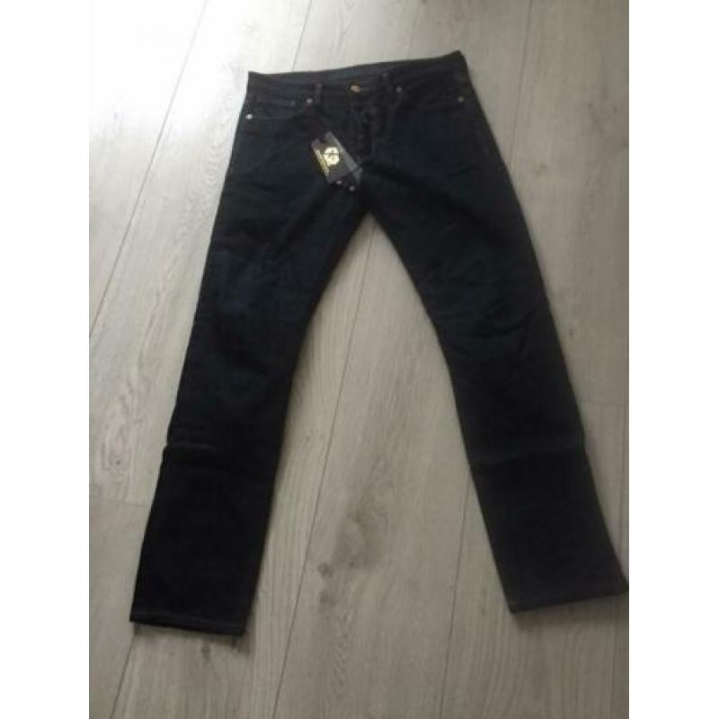 1x gebruikte John doe kevlar motor spijkerbroek