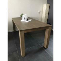 Mooie set! Eettafel en salontafel 90x180 en 70x140