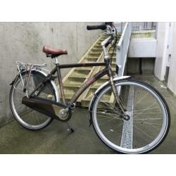 Te koop een mooie heren fiets 28 inch montego met 3 versn