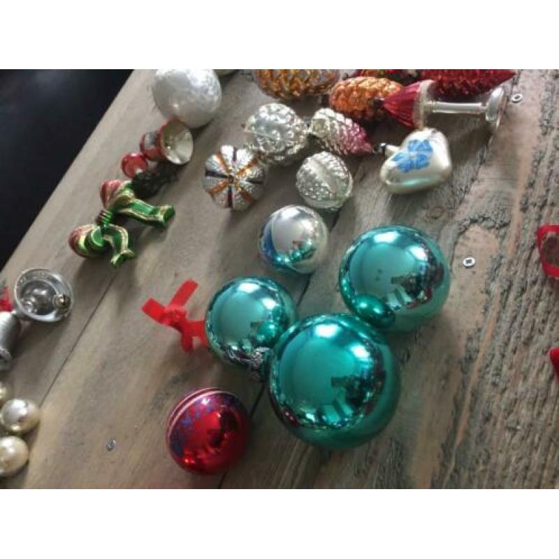Oude vintage antieke kerstballen