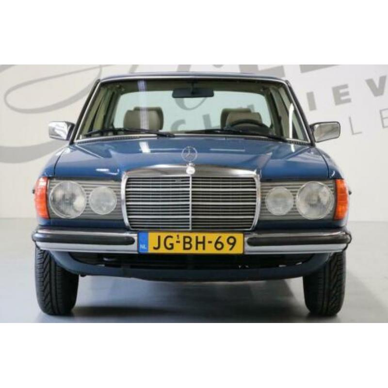 Mercedes-benz 230 E W123