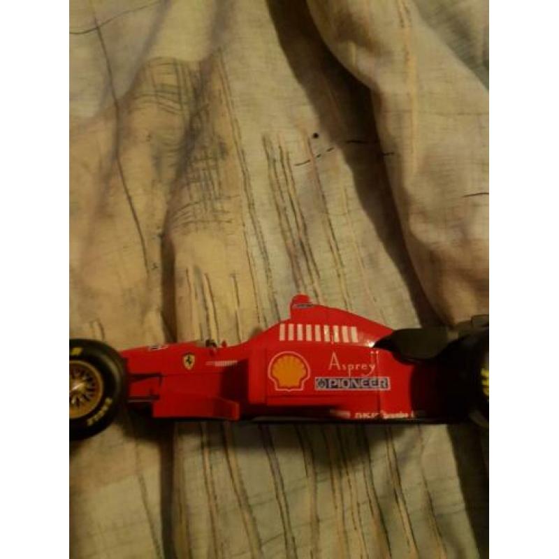 Maisto Ferrari F 310 F1 1996 schaal 1/20