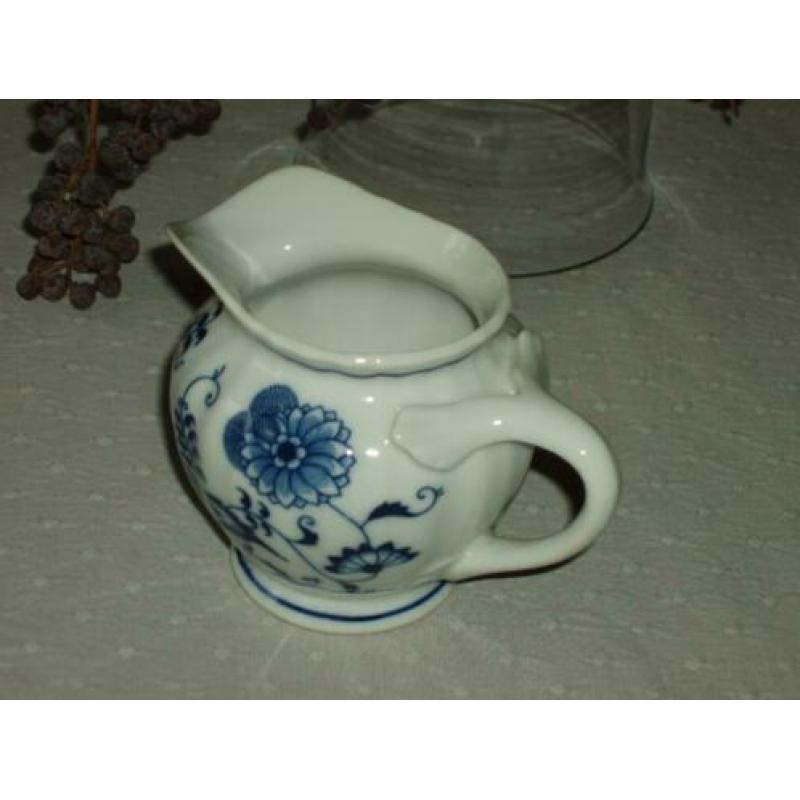 Blue Danube Melkkannetje