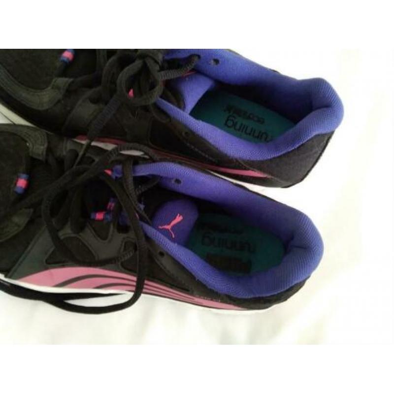 Zwarte PUMA sneakers 37