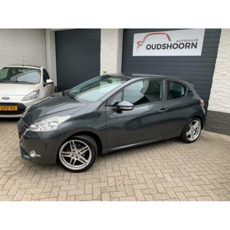 Peugeot 208 1.2 VTi Envy