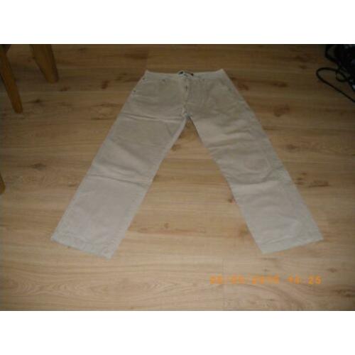 sportieve mooie zgan heren broek maat 31 merk trp