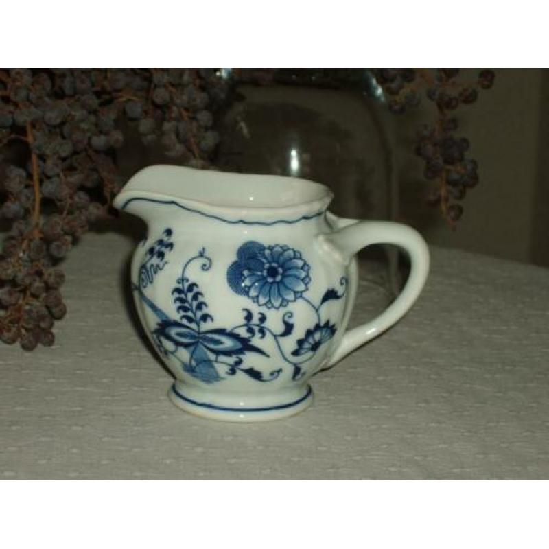 Blue Danube Melkkannetje