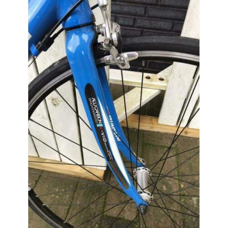Bianchi 61cm voor mensen tussen 186 en 195 cm tiagra Shimano