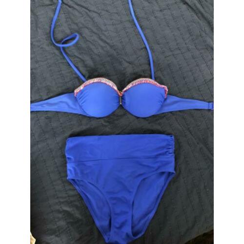 Blauwe Hunkemöller bikini