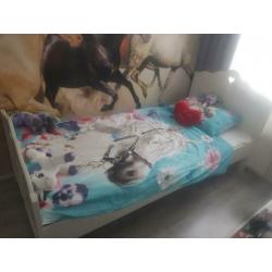 Mooie meidenbed