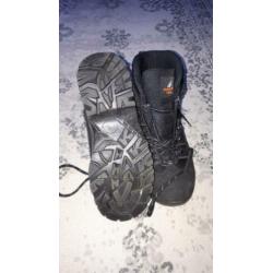 ZGAN zwarte wandelschoenen mt 42wie ????????
