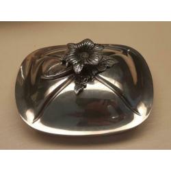 Antiek zilver theepot