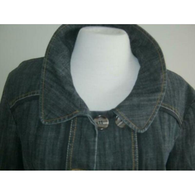 Manoukian jeans jasje mt 40