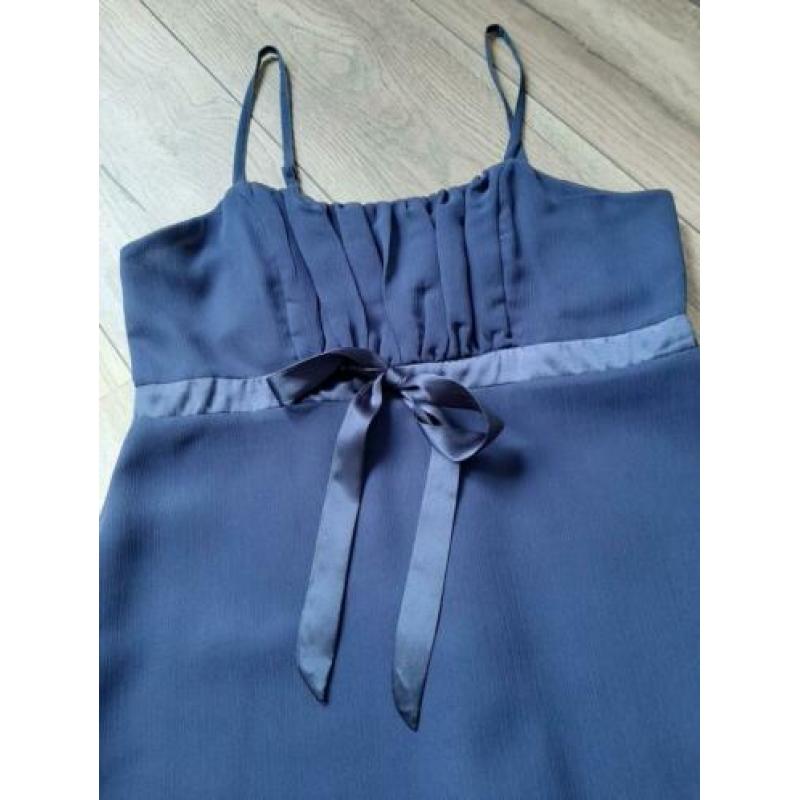 Feestelijk jurkje blauw, maat M