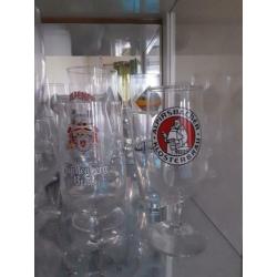 Grote bierglazen verzameling nederlands/ duits