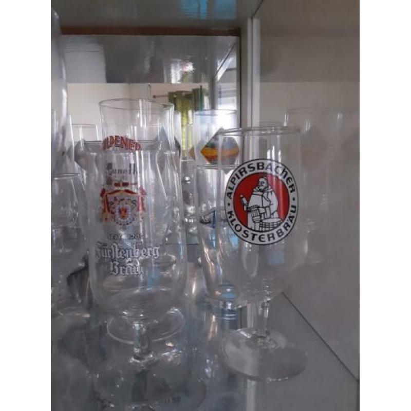 Grote bierglazen verzameling nederlands/ duits