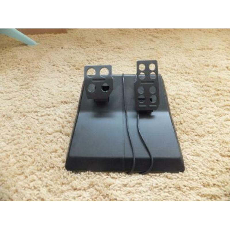 Race stuur en pedalen logitech