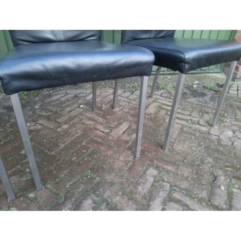 4 stuks zwart leren eethoek stoelen