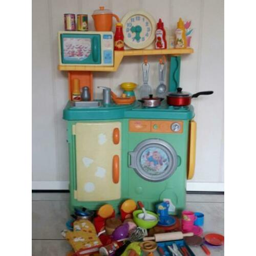 Keukentje + Kook en Serviesgoed/Fisher-Price