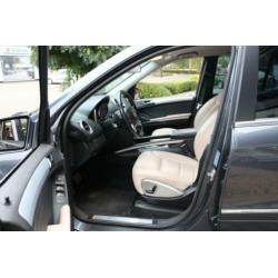 Mercedes-Benz M-Klasse 300 CDI Blue efficiency Navigatie Lee