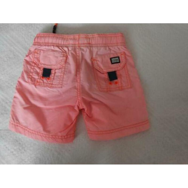 Leuk zwemshort maat 104 van Cars Jeans (ook in geel)